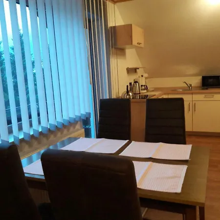 Rosenschloesschen Gasthuis 3*
