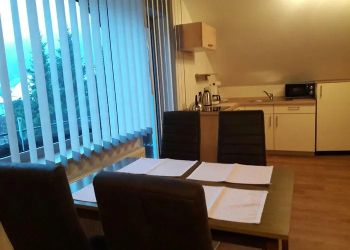 Rosenschloesschen 게스트하우스 3*